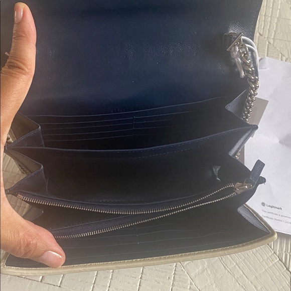 Elegant Navy Blue Quilted Shoulder Bag - Picture 10 of 12